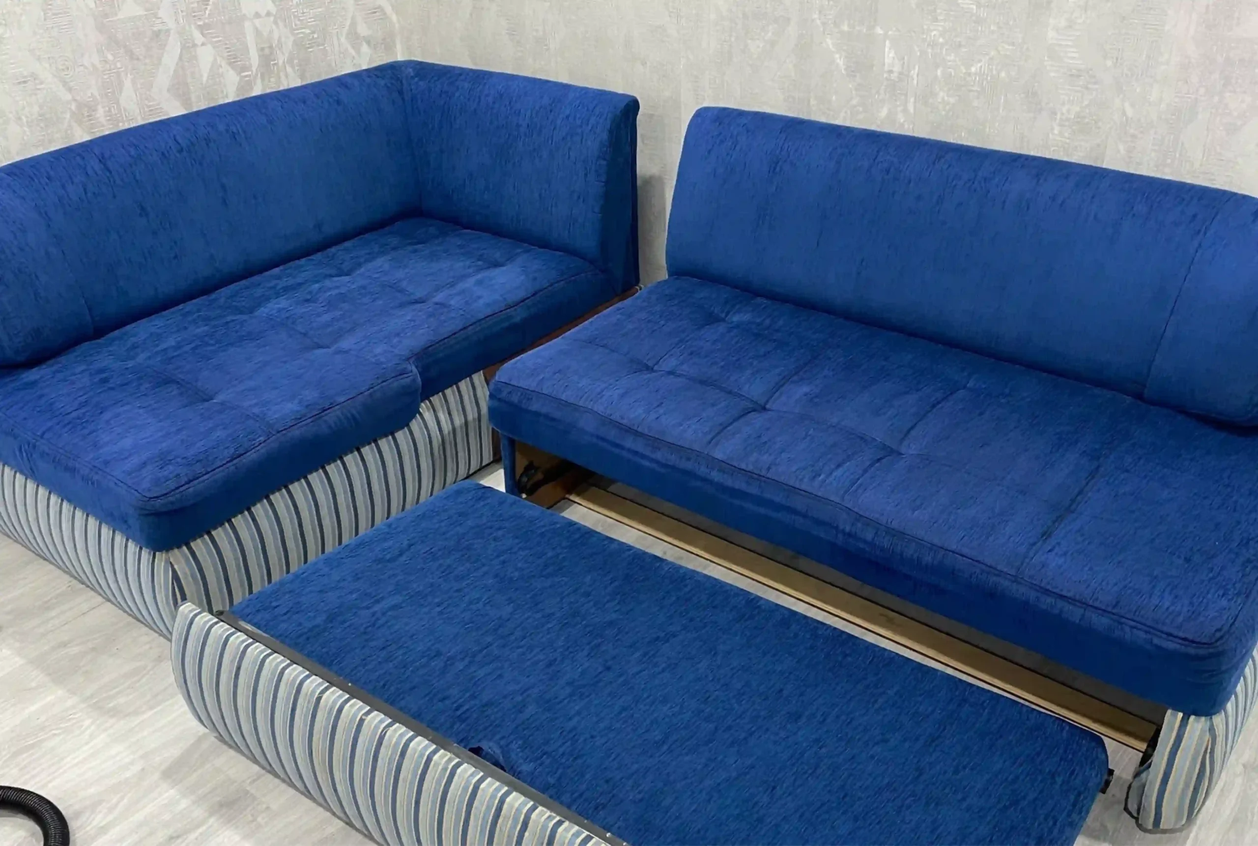 Couch frisch und sauber nach Polsterreinigung in Bochum.